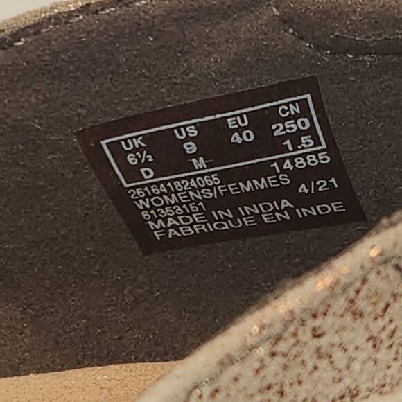 Clarks Women's Trish Bell Bootie Size 9M Copper Color - Picture 11 of 11